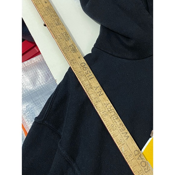 East Carolina Pirates Hoodie Men Medium Black Purple Sweatshirt Sweater Russell - Picture 3 of 11